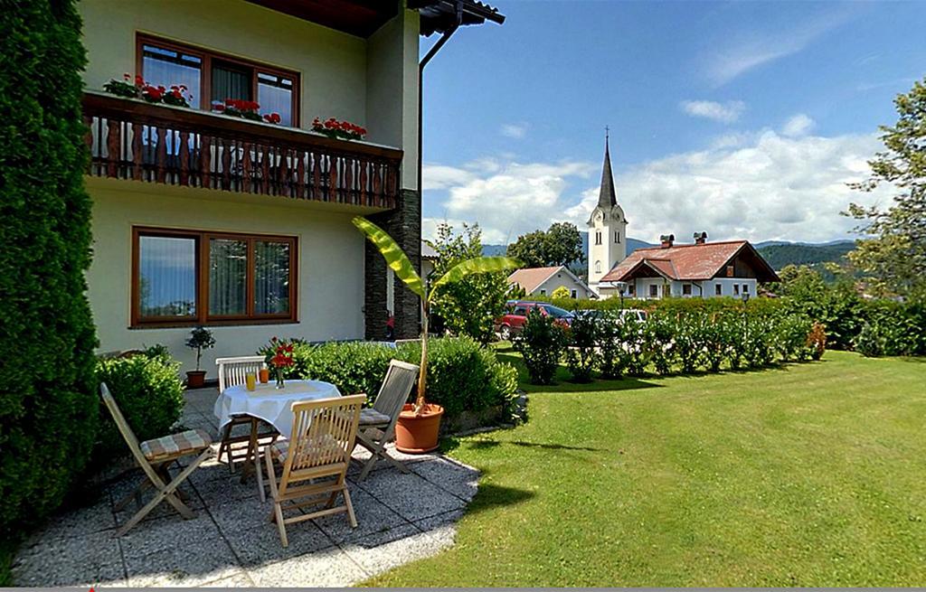 Beautyfarm Landhaus Servus Velden am Wörthersee Kültér fotó