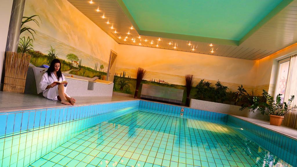 Beautyfarm Landhaus Servus Velden am Wörthersee Kültér fotó